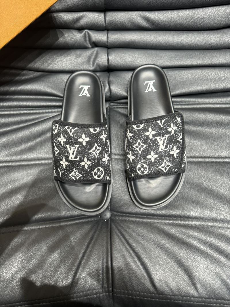 Louis Vuitton Slippers